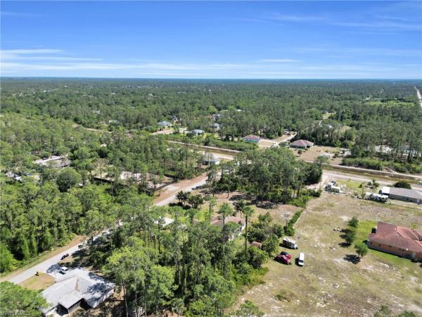 Lehigh Acres Residential, 906 16th St, Lehigh Acres, Florida 33972, image 1