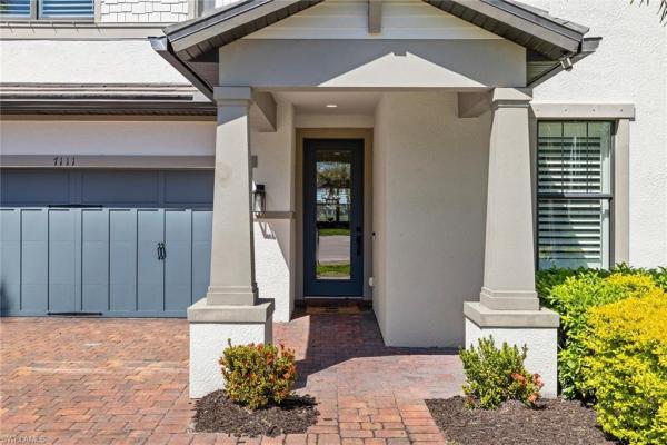 Avery Square, 7111 Barnsbury Ln, Naples, Florida 34109, image 2