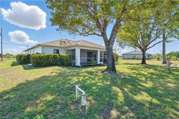 Cape Coral Residential, 1108 15th Pl, Cape Coral, Florida 33993, image 2