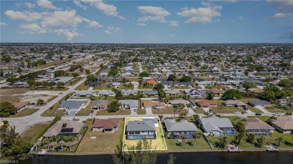 Cape Coral, 126 20th St, Cape Coral, Florida 33990, image 1