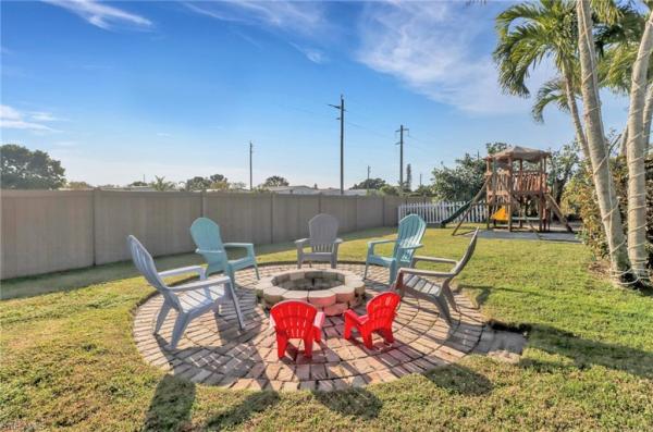 Queens Park At Lago Verde, 3614 Kent Dr, Naples, Florida 34112, image 2