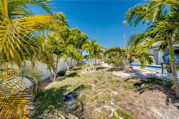 Cape Coral, 434 31st Pl, Cape Coral, Florida 33991, image 1