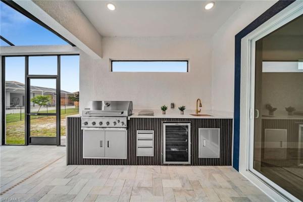 Cape Coral Residential, 3615 4th Ln, Cape Coral, Florida 33991, image 2
