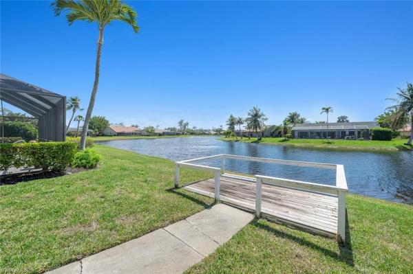 Vanderbilt Lakes, 28481 Winthrop Cir, Bonita Springs, Florida 34134, image 2