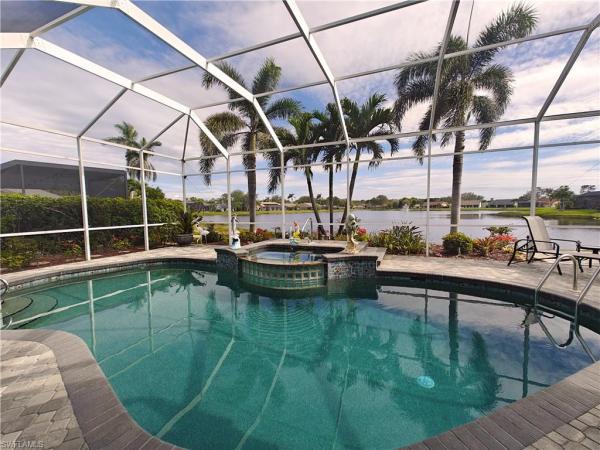 Fountain Lakes, 3921 Spring Garden Ln, Estero, Florida 33928, image 2