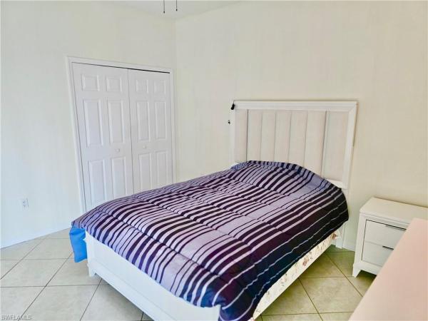 Cape Coral Residential, 1722 21st Ter, Cape Coral, Florida 33993, image 3