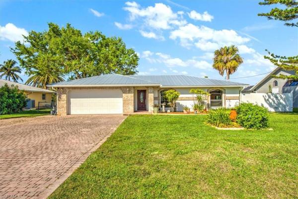 Yacht Club Colony, 2215 Club House Rd, North Fort Myers, Florida 33917, image 2