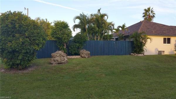 Cape Coral Residential, 1102 42nd Ter, Cape Coral, Florida 33914, image 2