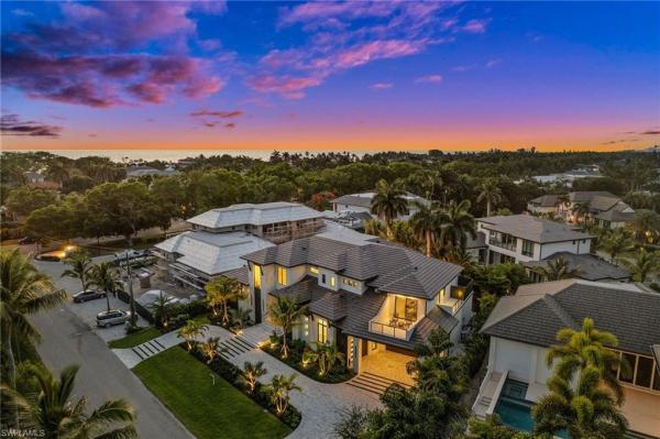 Aqualane Shores, 255 S 21st Ave, Naples, Florida 34102, image 2