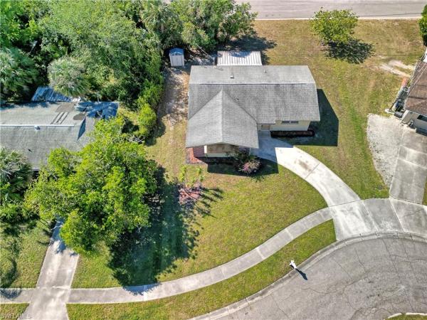 Waterway Estates, 2019 Gray Ct, North Fort Myers, Florida 33903, image 1