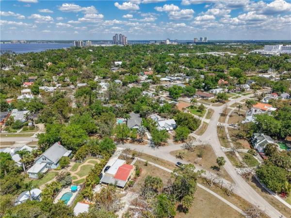 Valencia Terrace, 1473 Barcelona Ave, Fort Myers, Florida 33901, image 2