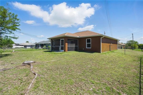 Cape Coral Residential, 3738 11th Ave, Cape Coral, Florida 33914, image 2