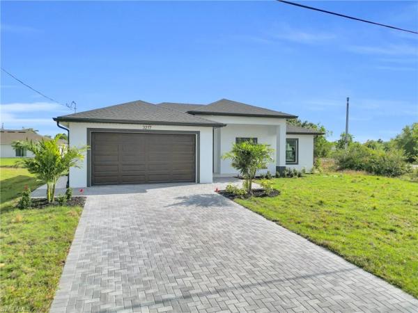 Lehigh Acres Residential, 3217 SW 23rd St, Lehigh Acres, Florida 33976, image 1