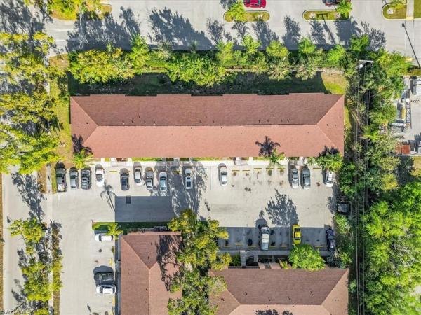 2700 Park Windsor Dr #711, Fort Myers, Florida 33901, image 1