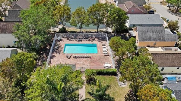 Leawood Lakes, 402 Leawood Cir, Naples, Florida 34104, image 1