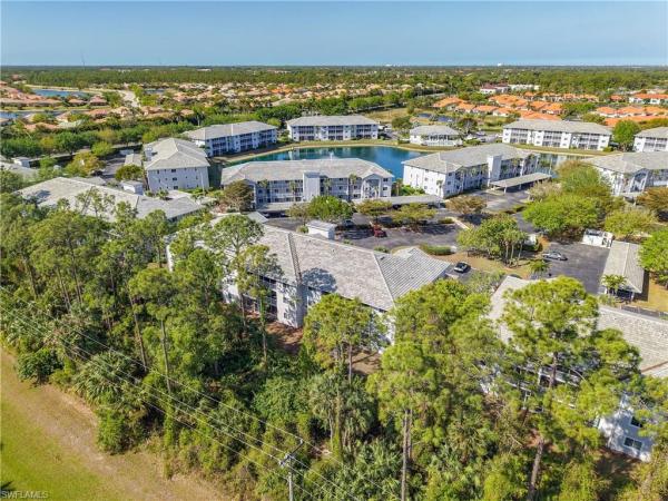 Blue Heron, 7819 Regal Heron Cir #8, Naples, Florida 34104, image 2