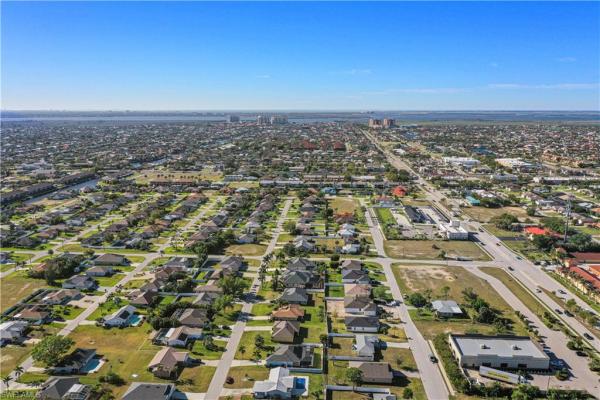 Cape Coral Residential, 4425 15th Pl, Cape Coral, Florida 33914, image 2