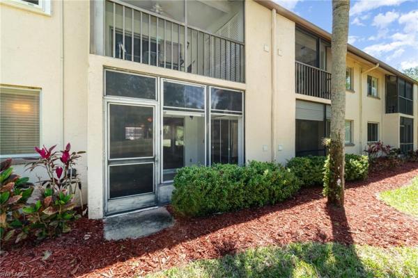 Country Club Village, 13080 Cross Creek Ct #308, Fort Myers, Florida 33912, image 3