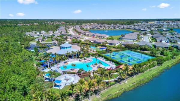 Entrada, 3349 Acapulco Cir, Cape Coral, Florida 33909, image 2