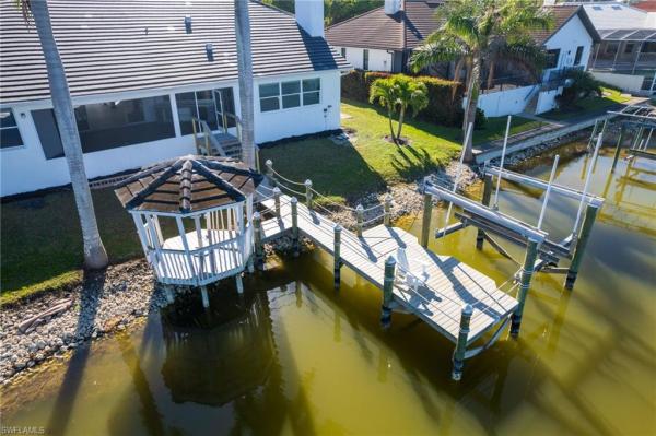 The Harborage, 5030 Harborage Dr, Fort Myers, Florida 33908, image 1