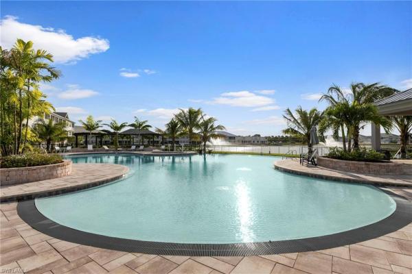 Antilles, 238 E Indies Dr #101, Naples, Florida 34114, image 1