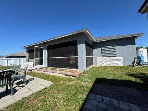 Cape Coral, 2144 28th St, Cape Coral, Florida 33909, image 1