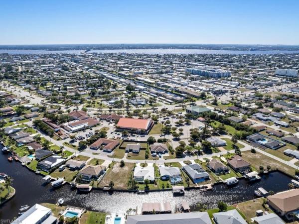 Cape Coral Residential, 4538 6th Ct, Cape Coral, Florida 33904, image 2