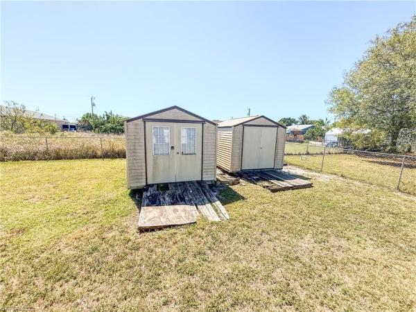 Lehigh Acres Residential, 3911 SW 9th St, Lehigh Acres, Florida 33976, image 1