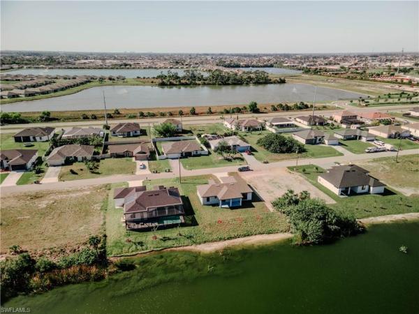Cape Coral Residential, 1109 8th Ter, Cape Coral, Florida 33993, image 2