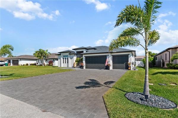 Cape Coral Residential, 1815 40th Ter, Cape Coral, Florida 33914, image 2