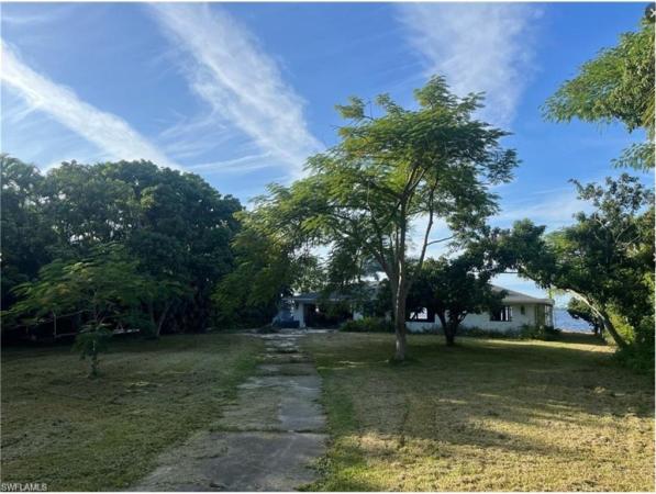 Alabama Grove Terrace, 4449 Riverside Dr, Fort Myers, Florida 33905, image 1