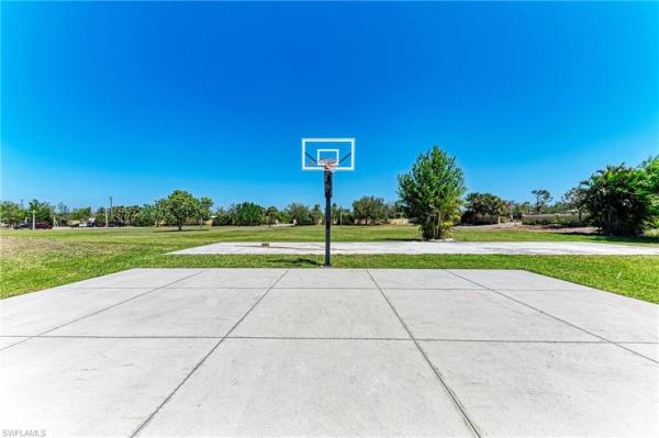 5755 Riverside Dr, Punta Gorda, Florida 33982, image 1