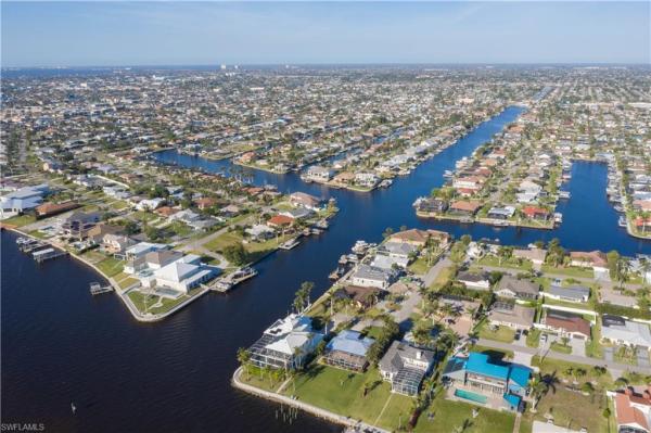 Cape Coral Residential, 2218 36th St, Cape Coral, Florida 33904, image 3