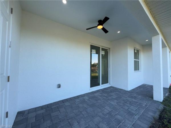 Lehigh Acres, 1255 E Edna St, Lehigh Acres, Florida 33974, image 1