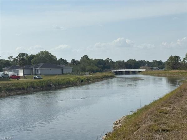 Lehigh Acres, 2803 W 17th St, Lehigh Acres, Florida 33971, image 1