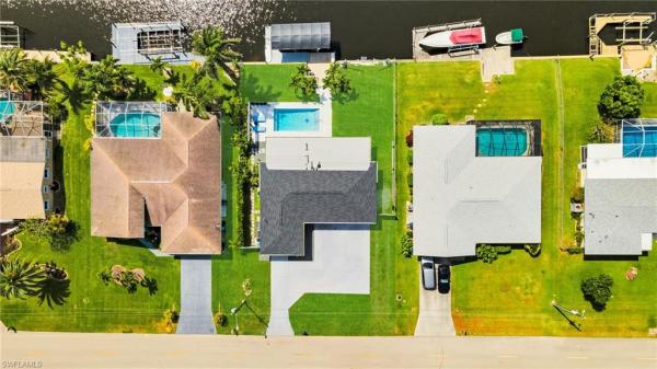 Cape Coral Residential, 3816 15th Pl, Cape Coral, Florida 33904, image 2