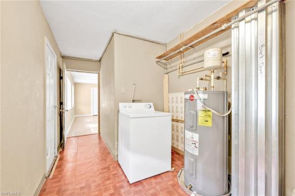 Meadow Vista, 2971 Montclaire Ave, Fort Myers, Florida 33901, image 1