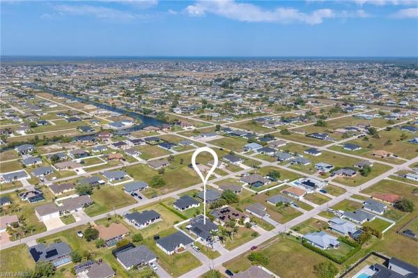 Cape Coral Residential, 236 24th Pl, Cape Coral, Florida 33993, image 2