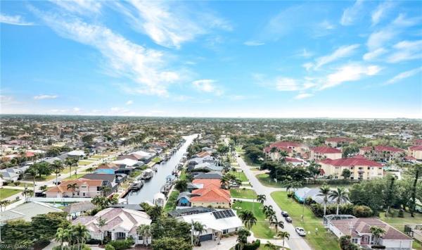 Cape Coral Residential, 5005 S Chiquita Blvd, Cape Coral, Florida 33914, image 2