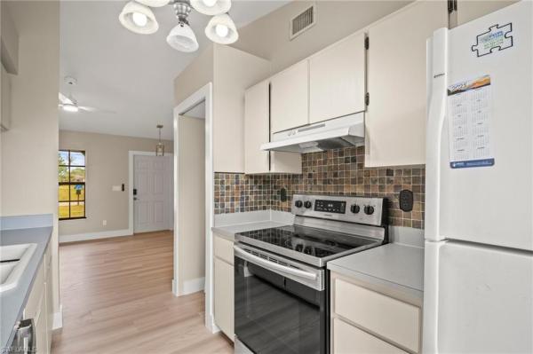 Cape Coral Residential, 320 10th St, Cape Coral, Florida 33993, image 2