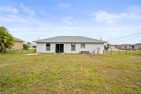 Cape Coral Residential, 320 10th St, Cape Coral, Florida 33993, image 1