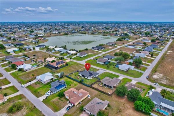 Cape Coral Residential, 407 13th St, Cape Coral, Florida 33993, image 3