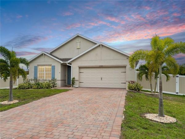 Cape Coral Residential, 2700 2nd Ln, Cape Coral, Florida 33991, image 3