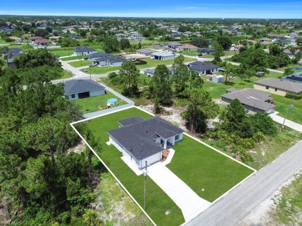 Lehigh Acres Residential, 3308 SW 17th St, Lehigh Acres, Florida 33976, image 1