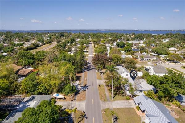 Coconut Grove, 1515 Braman Ave, Fort Myers, Florida 33901, image 2
