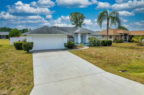 Lehigh Acres Residential, 2511 W 7th St, Lehigh Acres, Florida 33971, image 1
