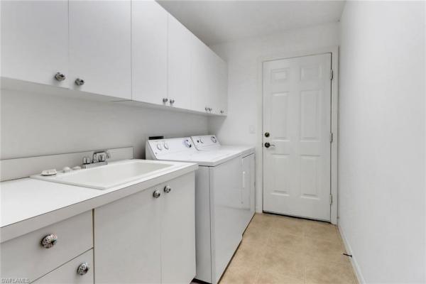 Moon Lake, 1025 Jardin Dr, Naples, Florida 34104, image 3