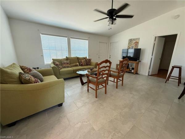 Cape Coral Residential, 401 Juanita Ct, Cape Coral, Florida 33993, image 1