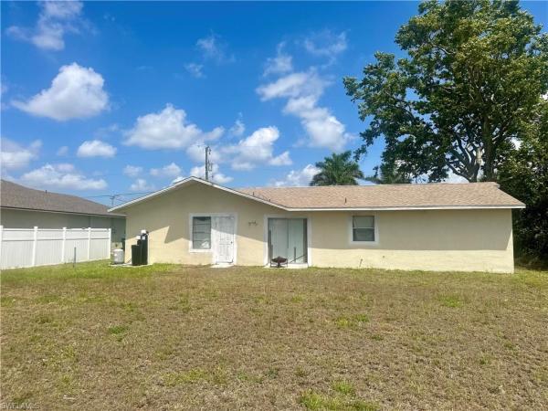 Cape Coral Residential, 1808 21st St, Cape Coral, Florida 33909, image 2