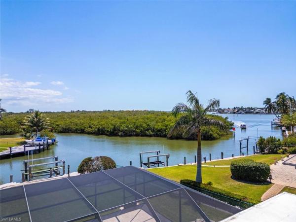 Royal Harbor, 2111 Sheepshead Dr, Naples, Florida 34102, image 2